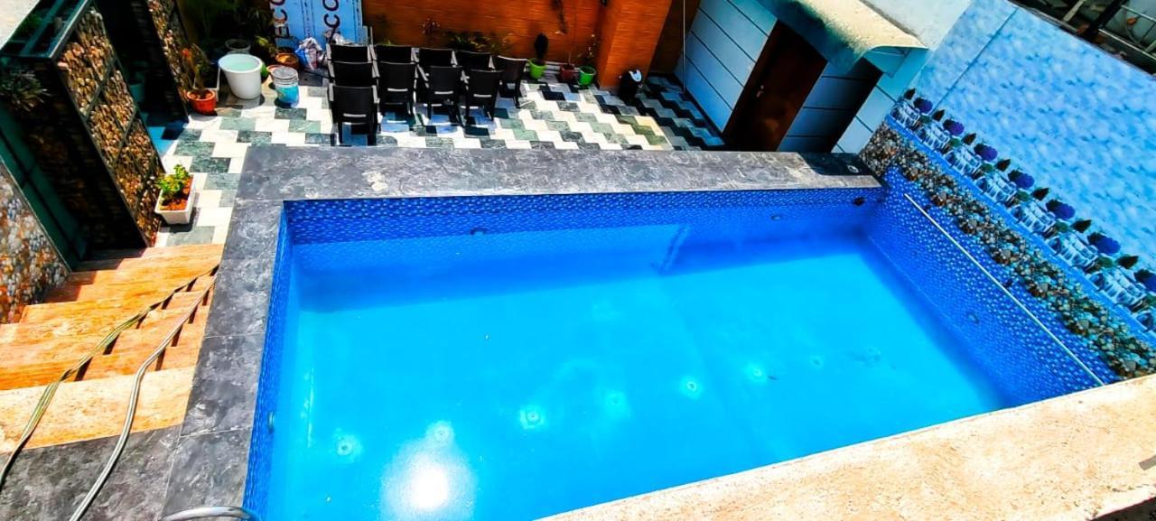 Rich Grand Hotel آغْرا المظهر الخارجي الصورة